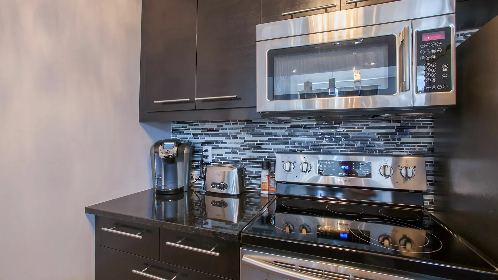 Apartment Lmvr - The Sherbrooke Montreal Canada